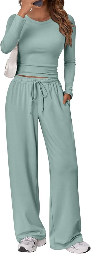 Trendy Queen Women's 2 Piece Matching Lounge Set Long Sleeve Side Ruching Top Wide Leg Drawstring Pants Set with Pockets