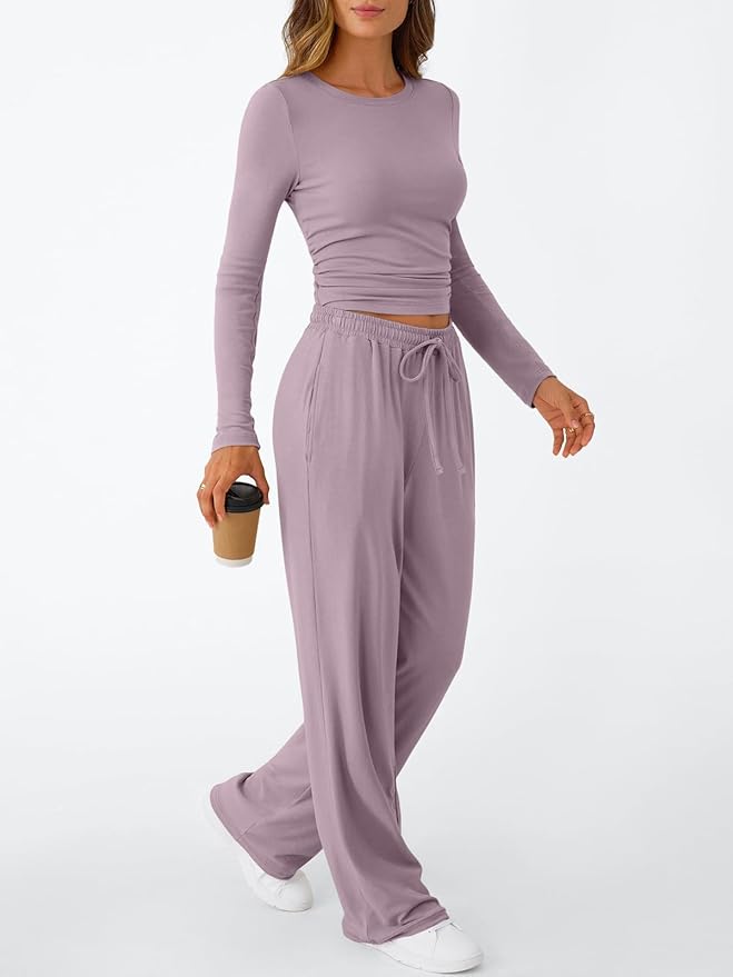 Trendy Queen Women's 2 Piece Matching Lounge Set Long Sleeve Side Ruching Top Wide Leg Drawstring Pants Set with Pockets