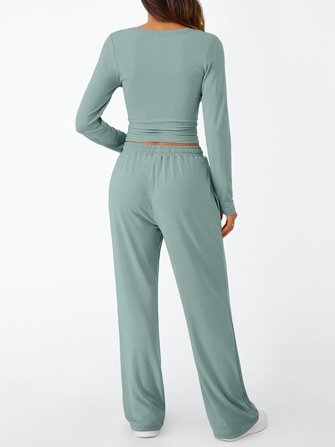 Trendy Queen Women's 2 Piece Matching Lounge Set Long Sleeve Side Ruching Top Wide Leg Drawstring Pants Set with Pockets