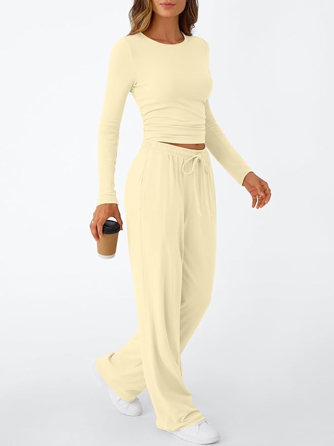Trendy Queen Women's 2 Piece Matching Lounge Set Long Sleeve Side Ruching Top Wide Leg Drawstring Pants Set with Pockets