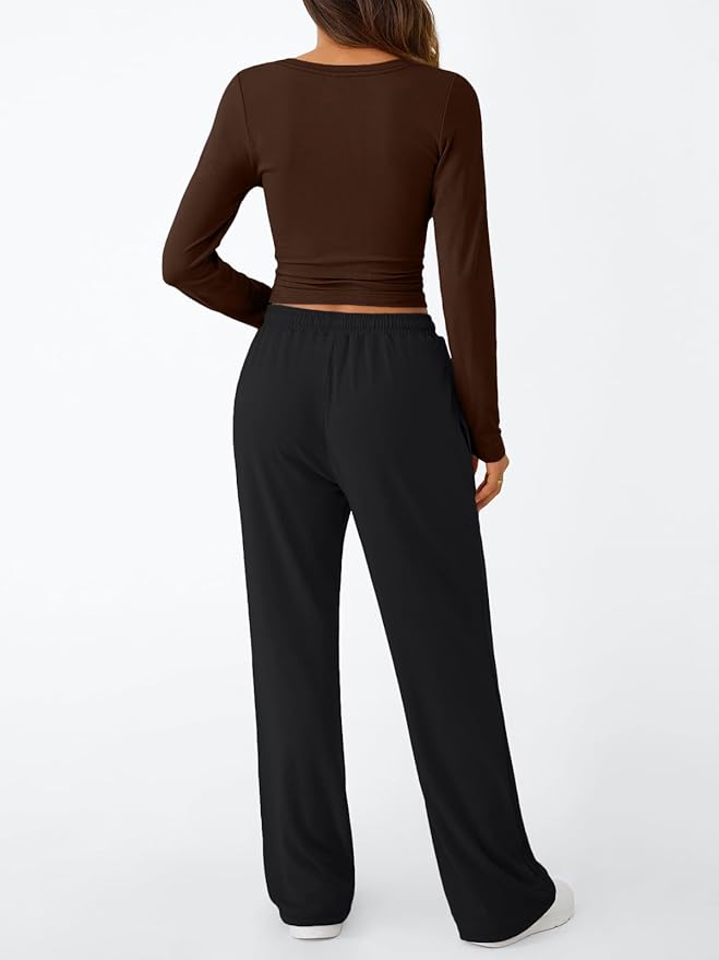 Trendy Queen Women's 2 Piece Matching Lounge Set Long Sleeve Side Ruching Top Wide Leg Drawstring Pants Set with Pockets
