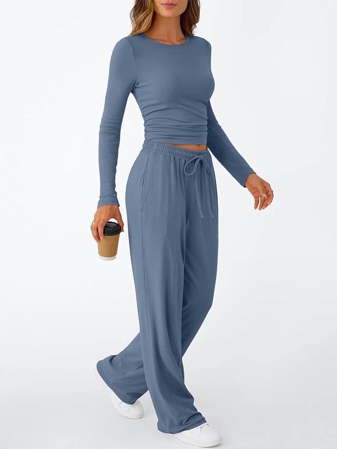 Trendy Queen Women's 2 Piece Matching Lounge Set Long Sleeve Side Ruching Top Wide Leg Drawstring Pants Set with Pockets