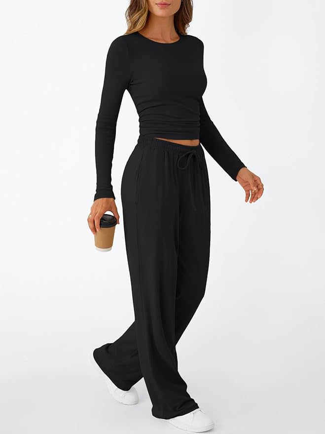 Trendy Queen Women's 2 Piece Matching Lounge Set Long Sleeve Side Ruching Top Wide Leg Drawstring Pants Set with Pockets