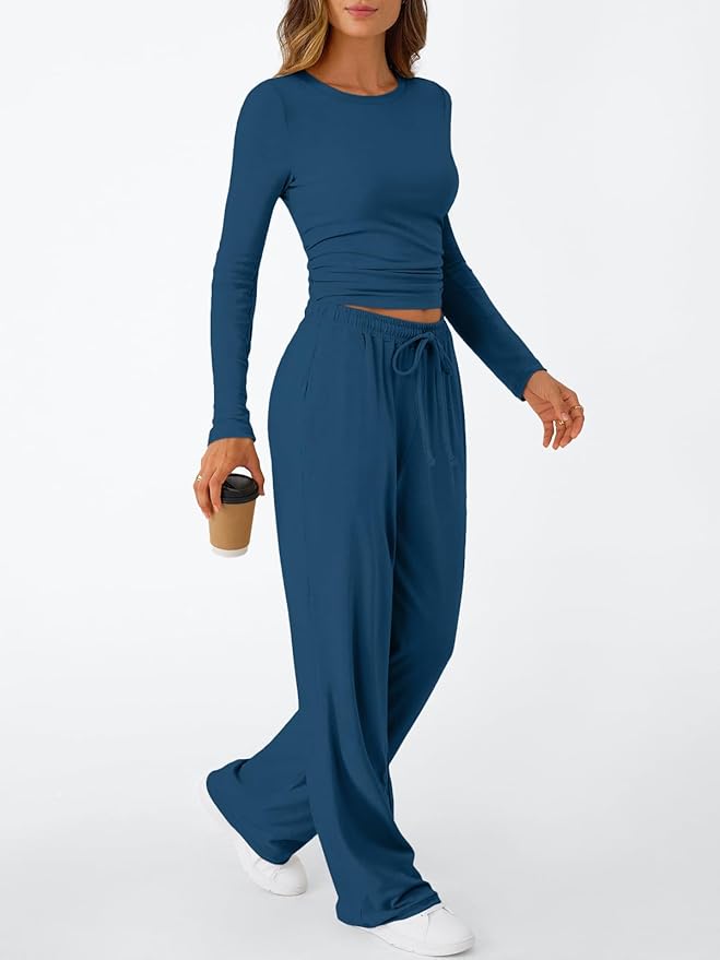Trendy Queen Women's 2 Piece Matching Lounge Set Long Sleeve Side Ruching Top Wide Leg Drawstring Pants Set with Pockets