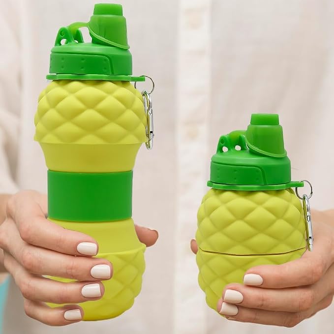 Pineapple Design Silicone Collapsible Water Bottles, Portable Sports Bottle with Carabiner Clip, Leak Proof, BPA Free Sippy Straw 550 ml (Pack of 1) (Pineapple bottle)