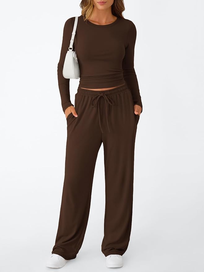 Trendy Queen Women's 2 Piece Matching Lounge Set Long Sleeve Side Ruching Top Wide Leg Drawstring Pants Set with Pockets