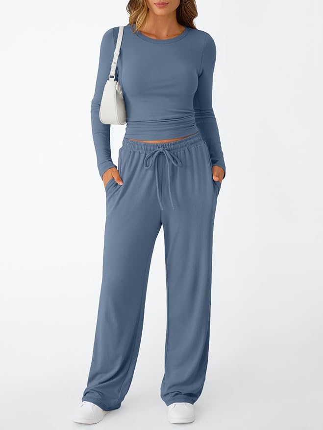 Trendy Queen Women's 2 Piece Matching Lounge Set Long Sleeve Side Ruching Top Wide Leg Drawstring Pants Set with Pockets