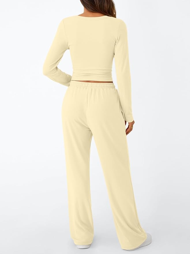 Trendy Queen Women's 2 Piece Matching Lounge Set Long Sleeve Side Ruching Top Wide Leg Drawstring Pants Set with Pockets
