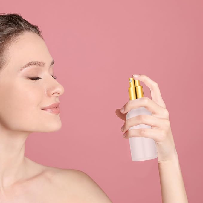 Roshtia 30 Pcs Glass Spray Bottle Clear Empty Bottles Small Refillable Reusable Perfume Bottle with Fine Mist Sprayer Pump for Face Body Travel(1.69 oz,Gold)
