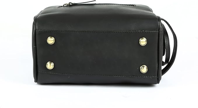 KomalC Travel Toiletry Bag – Premium Leather Dopp Kit for Men & Women with Water-Resistant Lining & Spacious Zippered Organizer