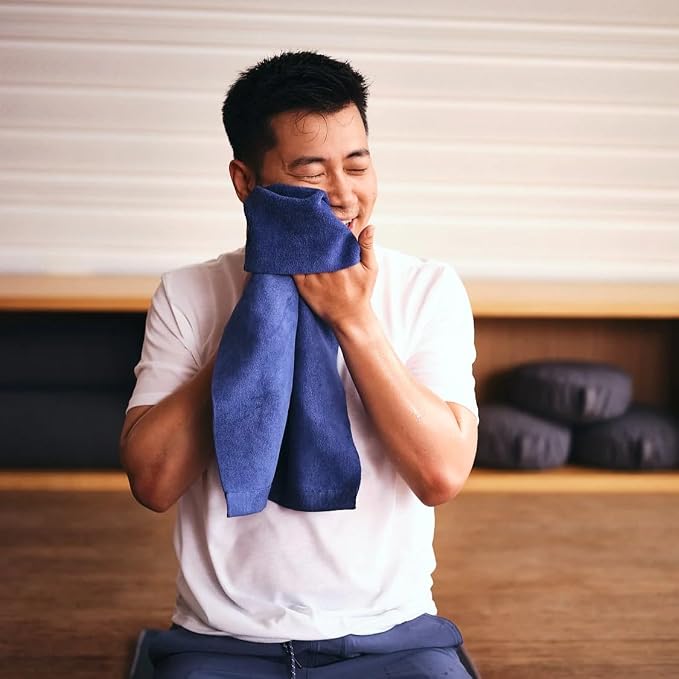 Manduka eQua Hand Towels - 16" | Rapid Moisture Activated Grip | Quick Drying, Soft Microfiber | Machine Washable | 16 x 24 inches | Sage Solid