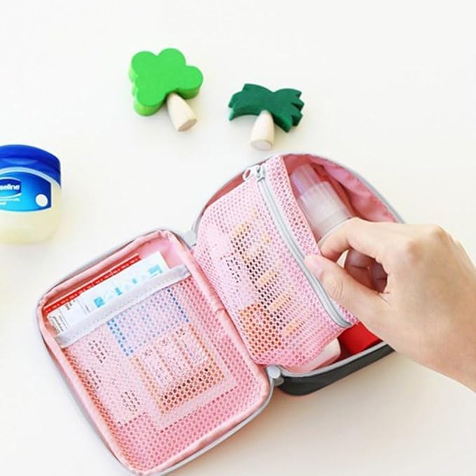 Pink Mini Outdoor First Aid Kit Bag Travel Portable Medicine Organizer Emergency Kit First Aid Kits