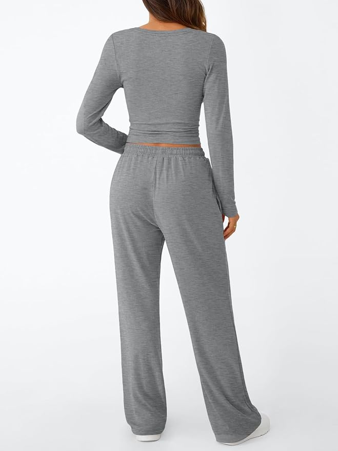 Trendy Queen Women's 2 Piece Matching Lounge Set Long Sleeve Side Ruching Top Wide Leg Drawstring Pants Set with Pockets