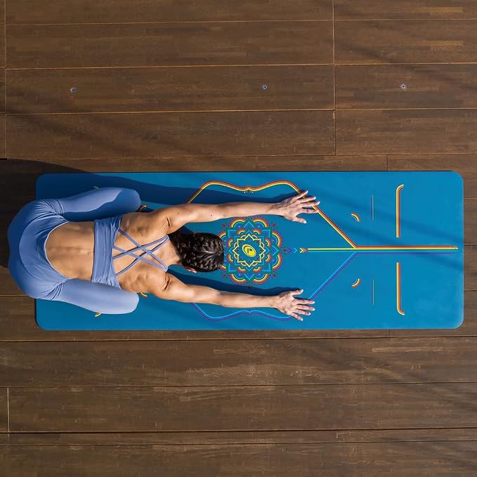 Liforme Travel Yoga mat – Patented Alignment System, Warrior-Like Grip, Non-Slip, Eco-Friendly, Ultra-Lightweight and Sweat Resistant, Made with Natural Rubber