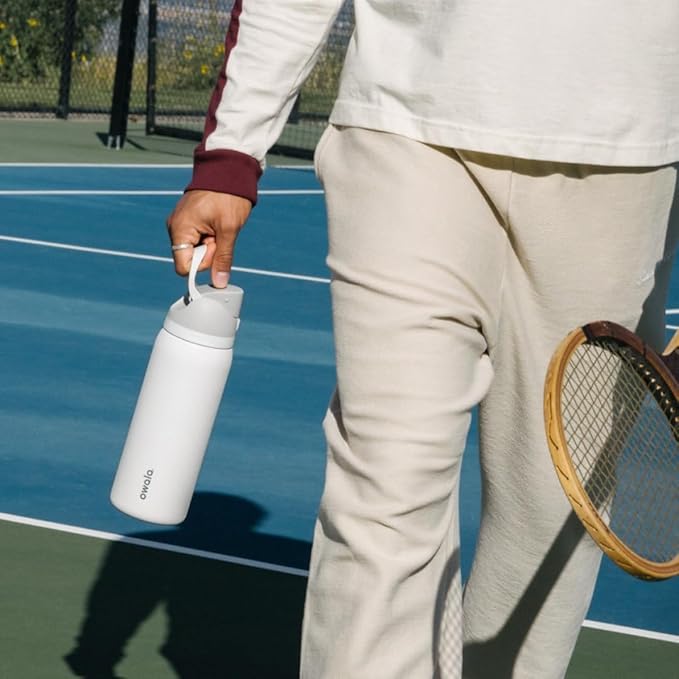 Owala FreeSip Insulated Stainless Steel Water Bottle with Straw, BPA-Free Sports Water Bottle, Great for Travel, 32 Oz, Lemon Limeade