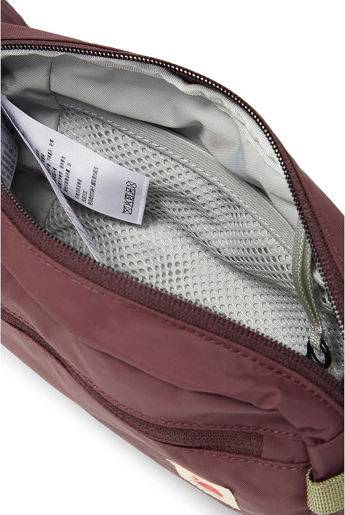 Fjalraven High Coast Hip Pack F23223-424, Blackberry