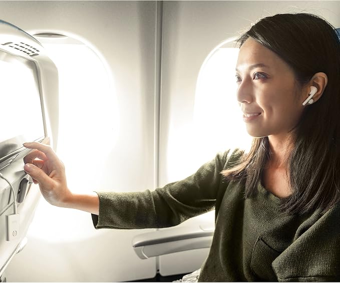 Twelve South AirFly | Wireless Transmitter to use Wireless/Noise-Cancelling Headphones in Gyms or on Airplanes