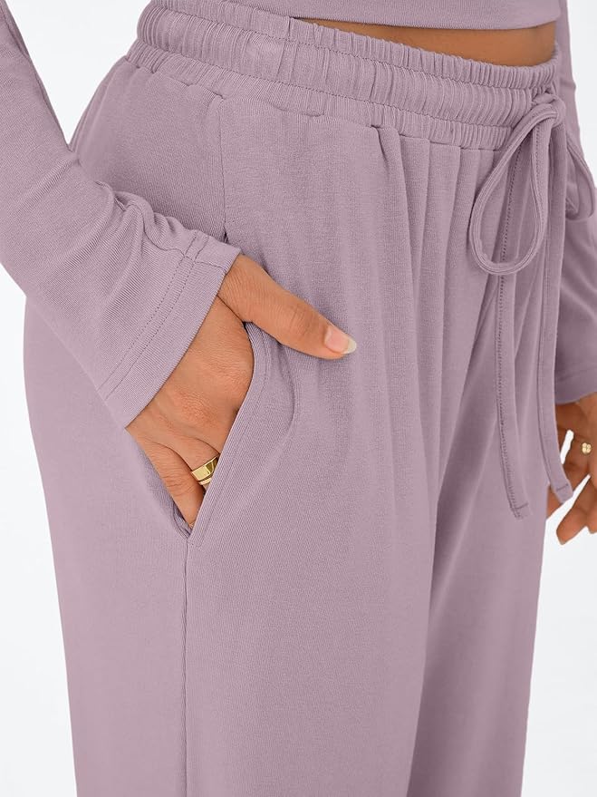 Trendy Queen Women's 2 Piece Matching Lounge Set Long Sleeve Side Ruching Top Wide Leg Drawstring Pants Set with Pockets
