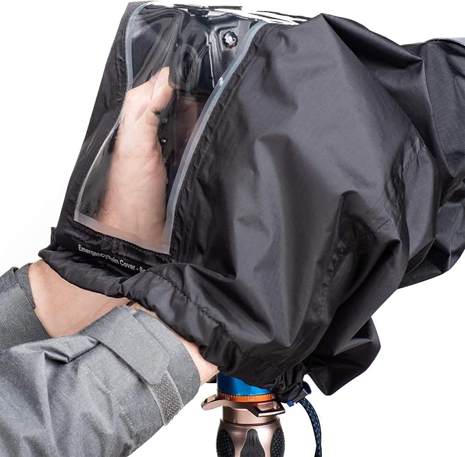 Think Tank Emergency Rain Covers for DSLR and Mirrorless Cameras with 70-200mm Lens - Medium (Black)