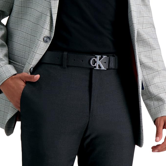 Calvin Klein Men’s CK Monogram Cut Out Buckle Belt – Casual Belt for Jeans & Everyday Wear