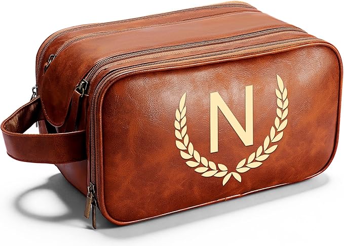 OXYEFEI Personalized Gifts for Men, Personalized Large Toiletry Bag for Men,Custom PU Leather Waterproof Mens Toiletry Travel with Initial Essential Dopp Kit Shaving Bag (N, Light Brown)