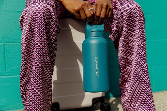 LifeStraw Go Series — Insulated Stainless Steel Water Filter Bottle for Travel and Everyday Use removes Bacteria, Parasites and Microplastics, Improves Taste, 1L, Orchid Pink