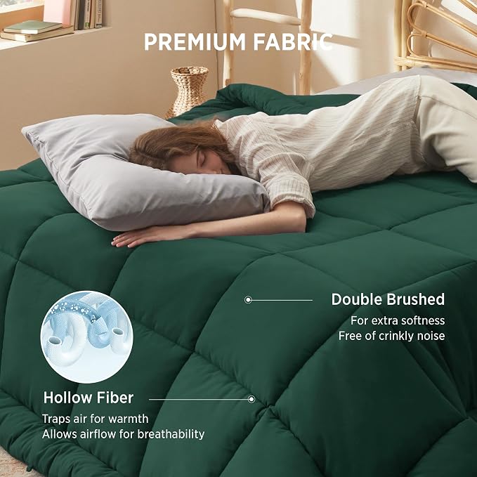 Bedsure Comforter Duvet Insert - Quilted Comforters Queen Size, All Season Duvet, GentleSoft Down Alternative Bedding, with 8 Tabs, Gifts for Women/Men, Green, Queen 88 x 88 Inches