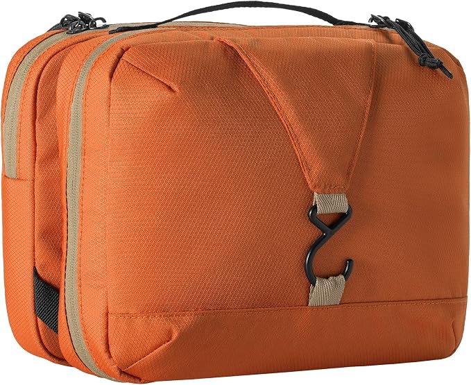 Eagle Creek Pack-It Trifold Toiletry Kit - Dopp Kit Toiletry Organizer with Padded Interior, Durable Hanging Hook & Large Compartments - Water Resistant & Washable - Mandarin