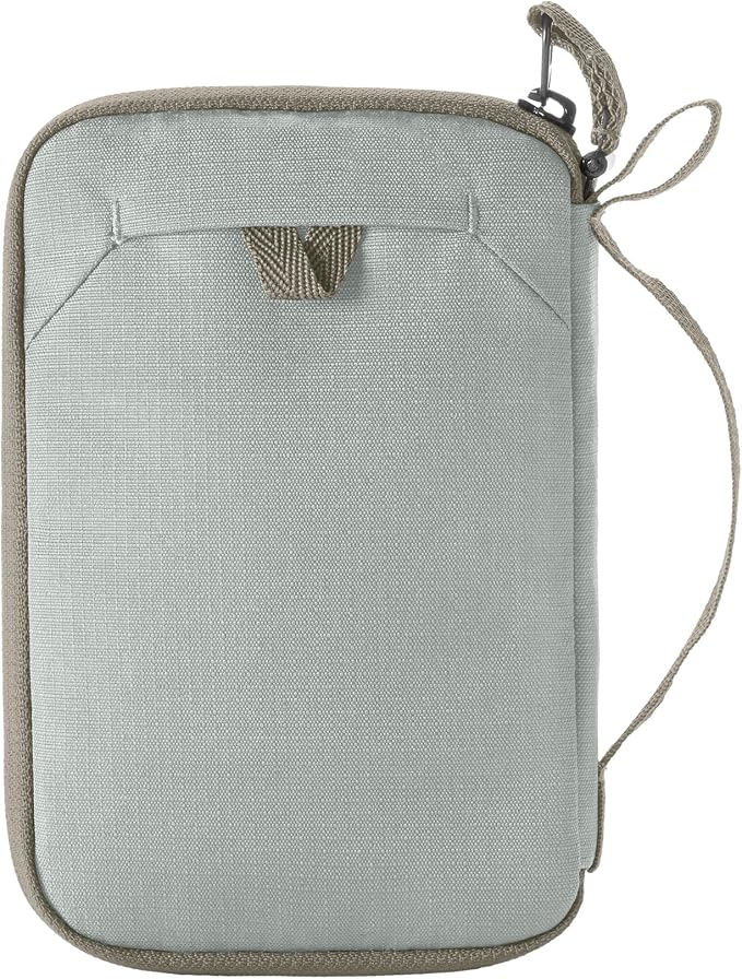 Eagle Creek Stash RFID Passport Wallet – Slim Travel Organizer with RFID Blocking – Secure Storage for Passport, Cards & Cash – Lightweight & Water-Resistant – Unisex – Storm Grey