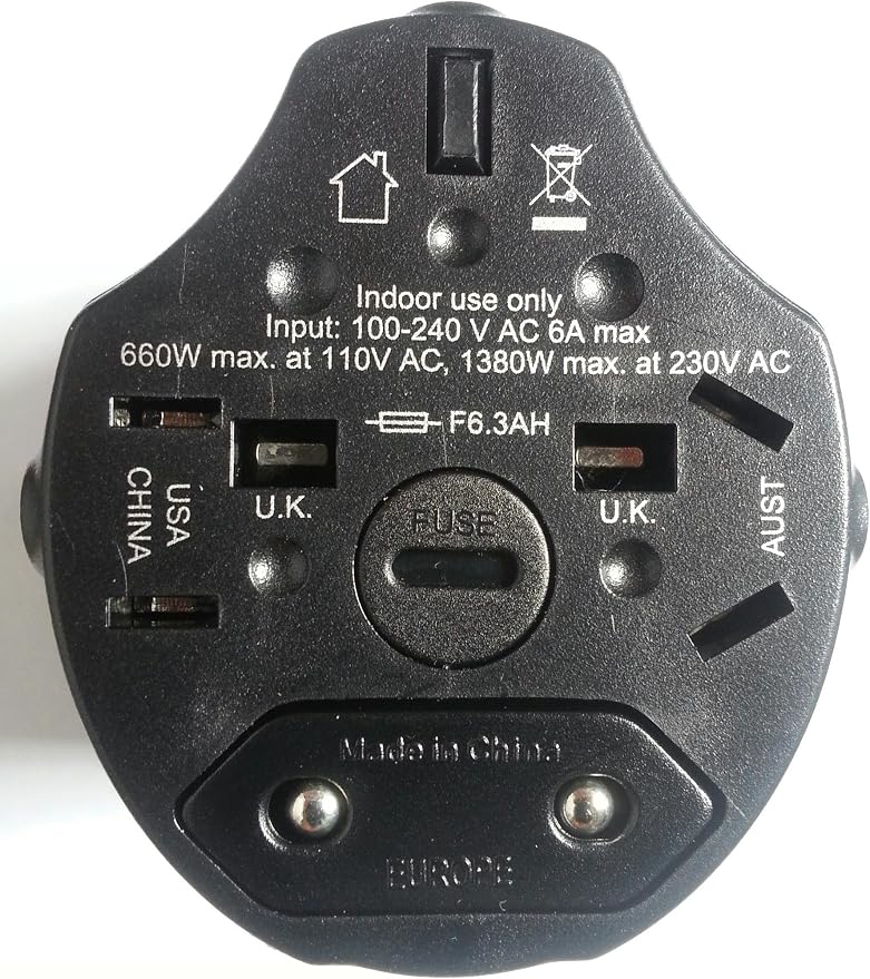 INSIGNIA All-in-1 Universal Adapter (NS-TADPT1-C)