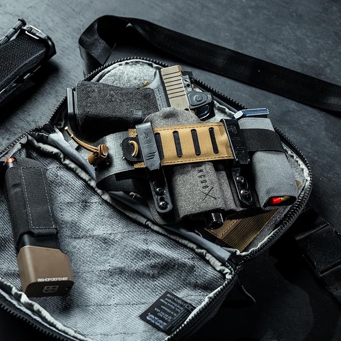 Eberlestock Fade Flex - Concealed Carry Waist Bag - Tactical Men's Fanny Pack with Adjustable Waist Belt - 10” W x 6”H x 3” D - Black