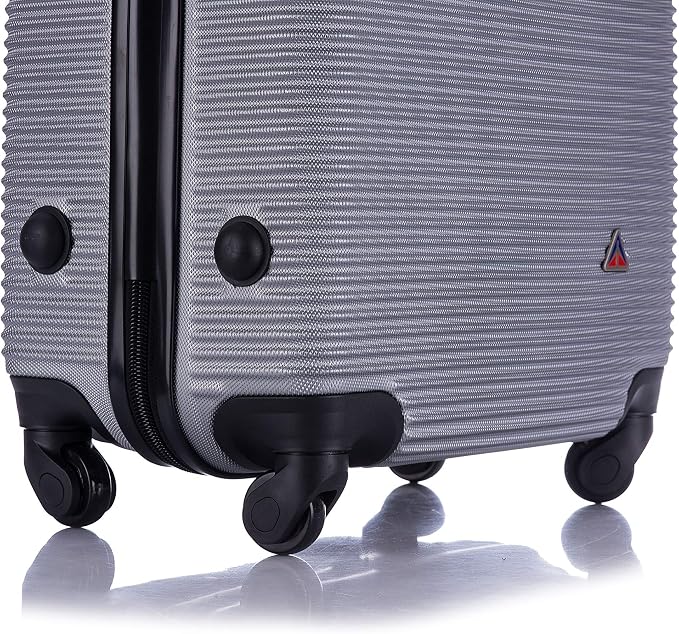InUSA ROYAL Hardside Spinner Luggage with Ergonomic Handles | Spacious Travel Suitcase with Four Spinner Wheels and Studs | 32 Inch Extra Large Spinner Luggage | Silver