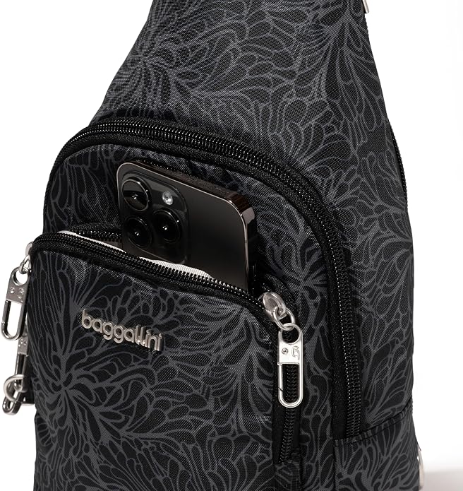 Baggallini Securtex Anti-Theft Daytripper Sling