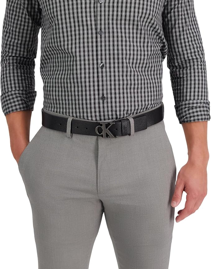 Calvin Klein Men’s CK Monogram Cut Out Buckle Belt – Casual Belt for Jeans & Everyday Wear