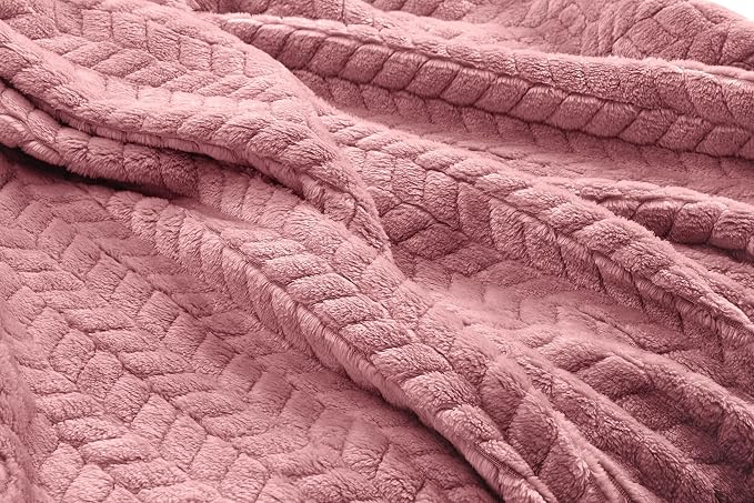 EverSnug Travel Blanket & Pillow 68x42 - Premium Ultra-Soft Microfleece 2 in 1 Compact & Packable Flight Blanket with Soft Bag Pillowcase, Hand Luggage Sleeve and Backpack Clip (Light Pink)